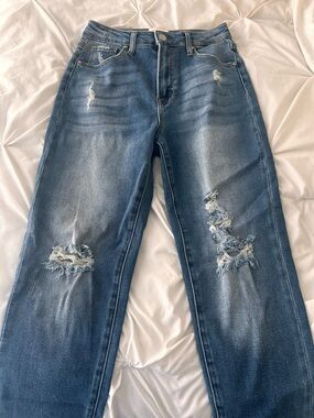 Straight Leg Distressed Blue Jeans for Women